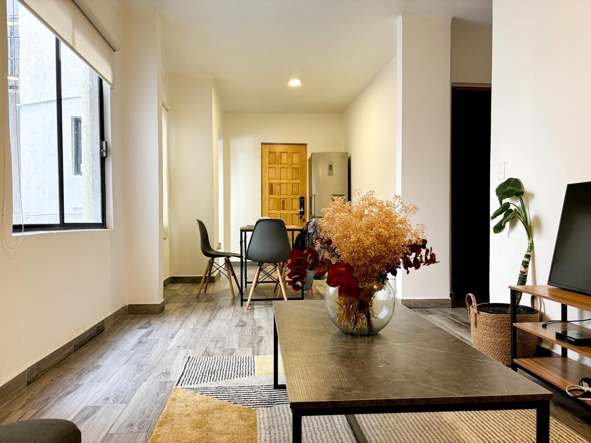Charming 2-bedroom In La Condesa - Sleeps 4