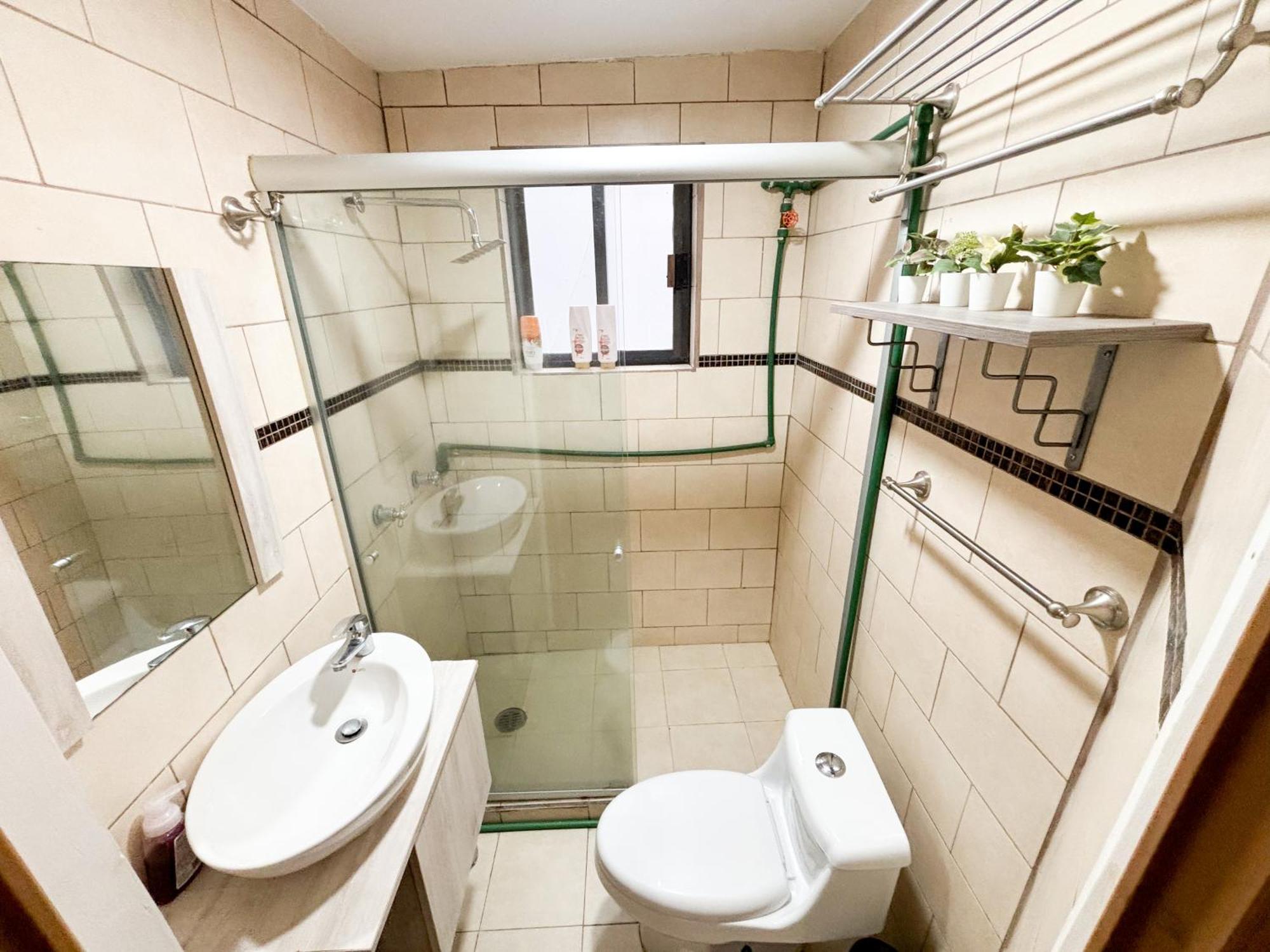 Charming 2-bedroom In La Condesa - Sleeps 4